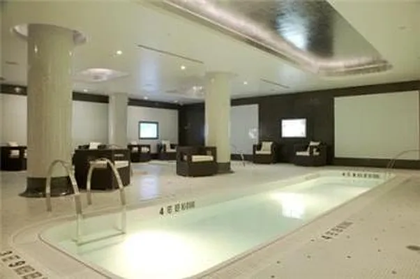 Rented by Castle Avenue Partners | media 14