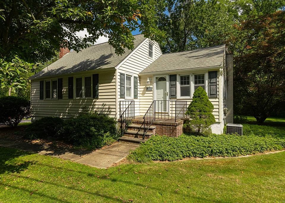 1188 Route 376, Wappingers Falls, NY 12590 Zillow
