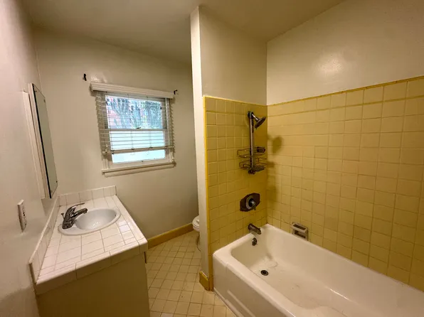 1271 N. Crescent Heights Blvd