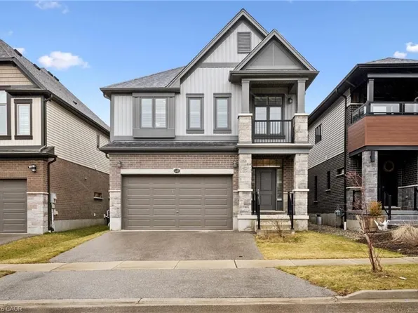 643 Wild Rye St, Waterloo, ON N2V 0G1