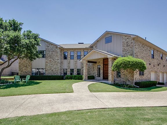 2nd image of 2716 Sarazen Dr