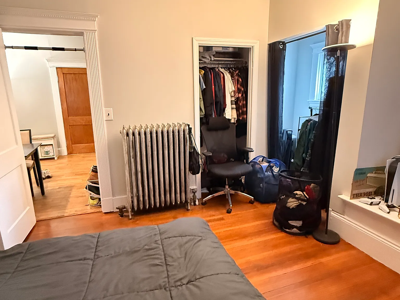 2 bed, 9999 sqft, $2,600 — Photo 2
