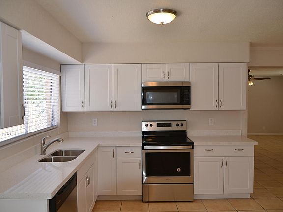 4th image of 6727 W Orange Dr