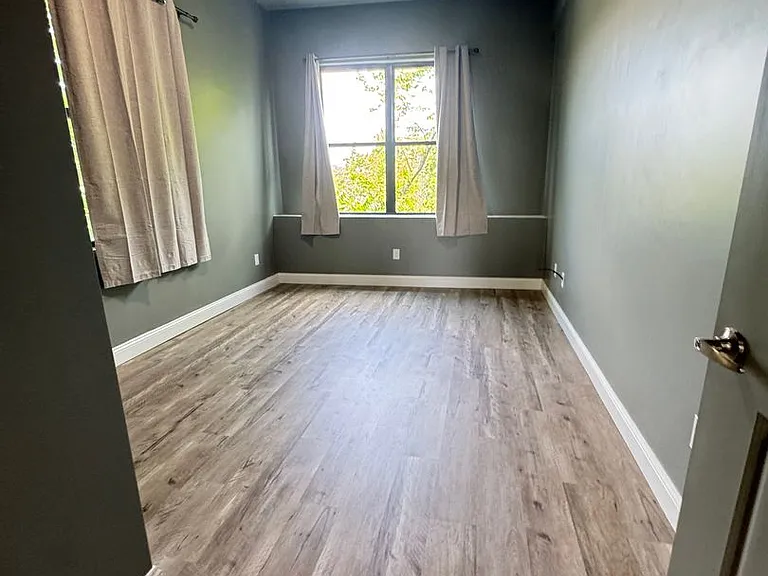70 Webster St #211 — Photo 3
