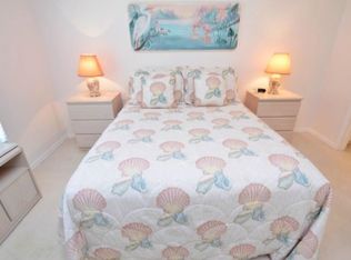 113 Wading Bird Cir W #102, Naples, FL 34110