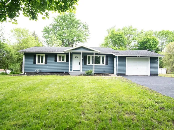 24 Tulane Pkwy, Rochester, NY 14623