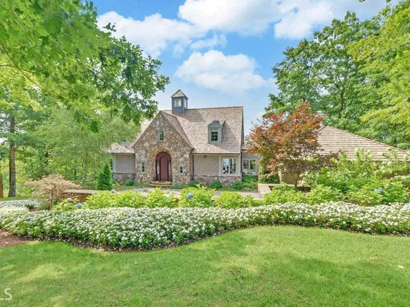 157 Grey Fox Trl, Clayton, GA 30525