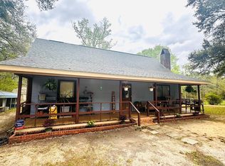 16 H K Stockstill Rd, Carriere, MS 39426