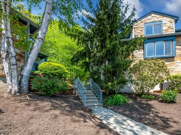63 Overlook Dr, Independence Twp., NJ 07840