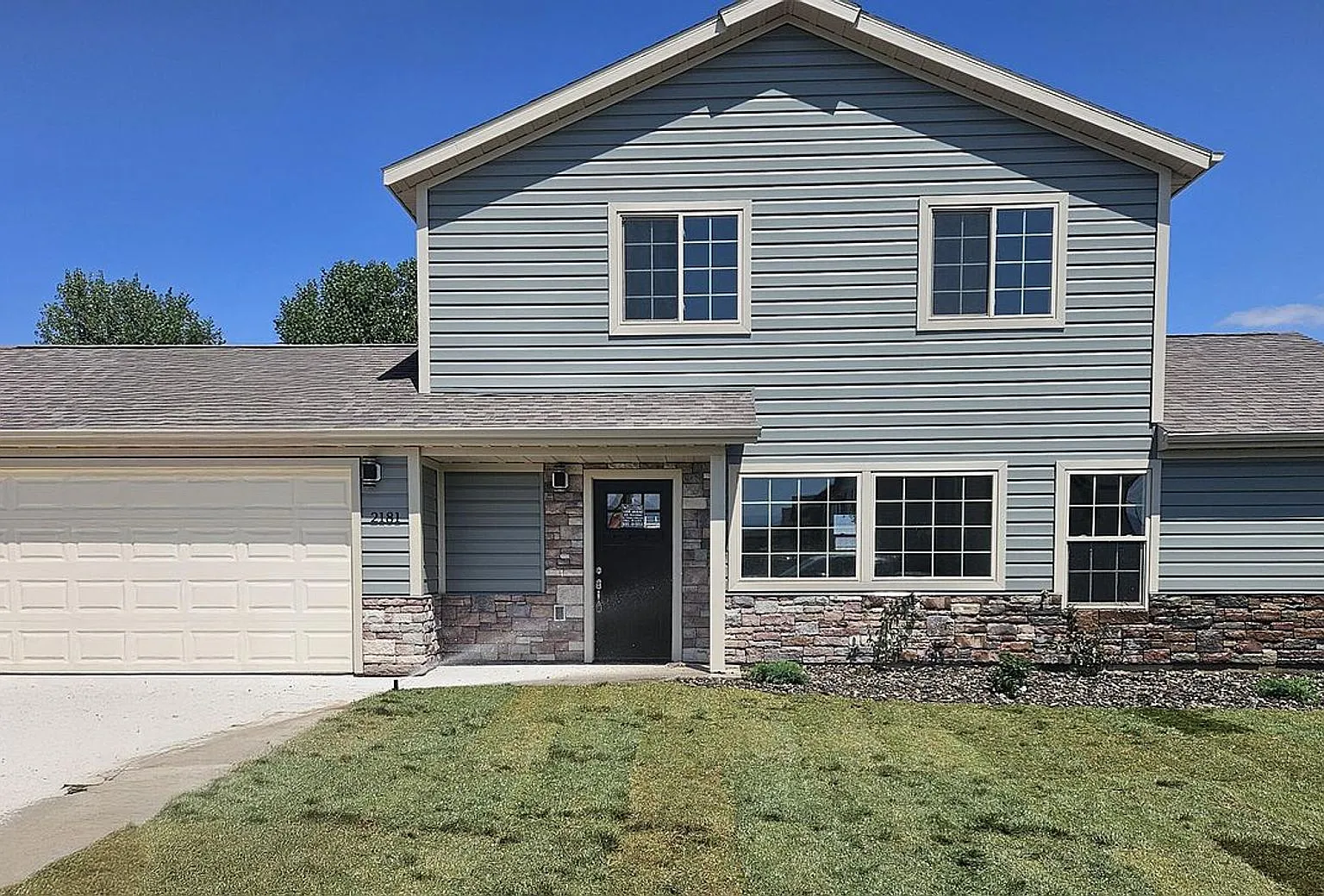 Single Family House — Photo 1