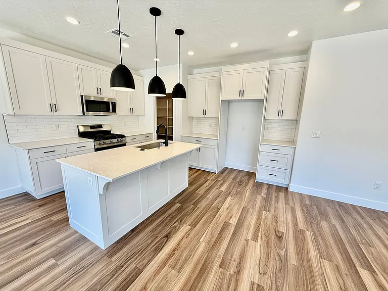 4252 E El Capitan Way — Photo 25