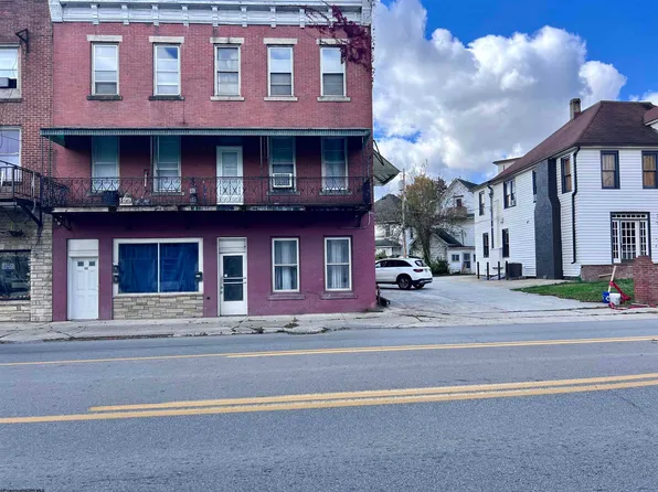 201 Randolph Ave, Elkins, WV 26241