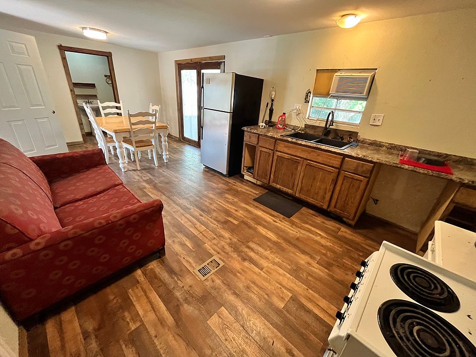1st image of 4730 Calderwood Cir
