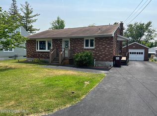 15 New Jersey Ave, Rensselaer, NY 12144