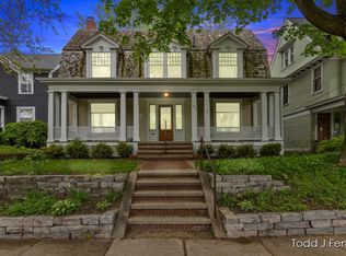 554 Madison Ave SE, Grand Rapids, MI 49503
