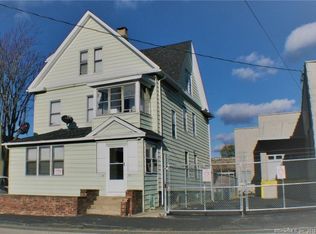 36-38 Wallace St, Bridgeport, CT 06604
