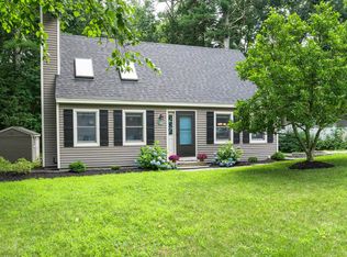 7 Durell Dr, Newmarket, NH 03857
