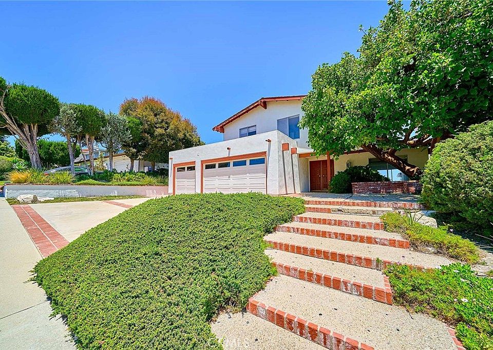 1st image of 4963 Delacroix Rd