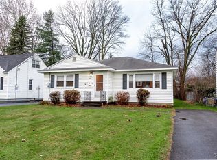 202 Windemere Rd, Syracuse, NY 13219