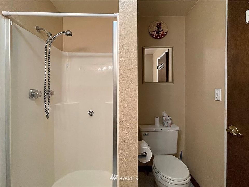 1st image of 2707 S Laurel St