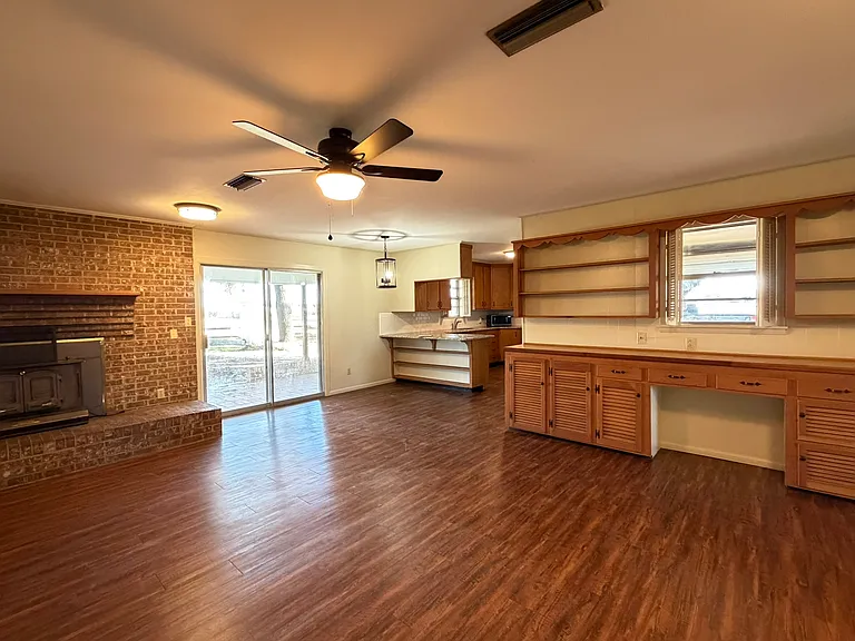 2529 State Highway 11 W — Photo 19