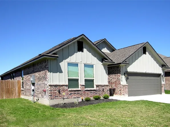 3058 Peterson Cir, Bryan, TX 77802