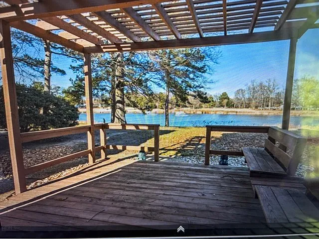 2 bed, 1800 sqft, $2,750 — Photo 2