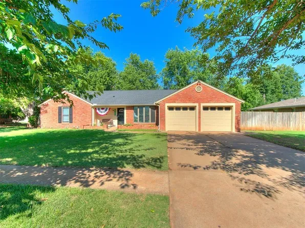 3813 Baird Dr, Edmond, OK 73013