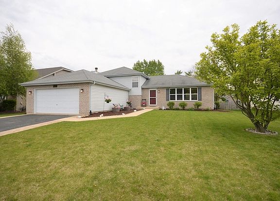 2nd image of 1710 Pebble Beach Dr