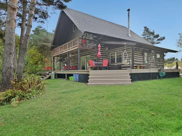 2875 Pointe Aux Barques Rd, Port Austin, MI 48467