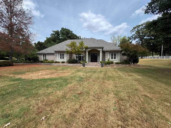 1228 W Lawson Rd, Jonesboro, AR 72404
