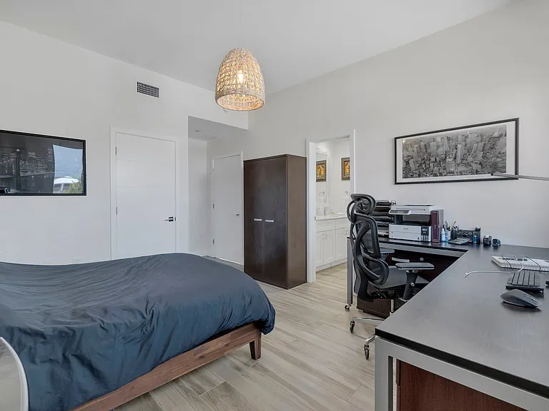 273 W Seaview Dr — Photo 33
