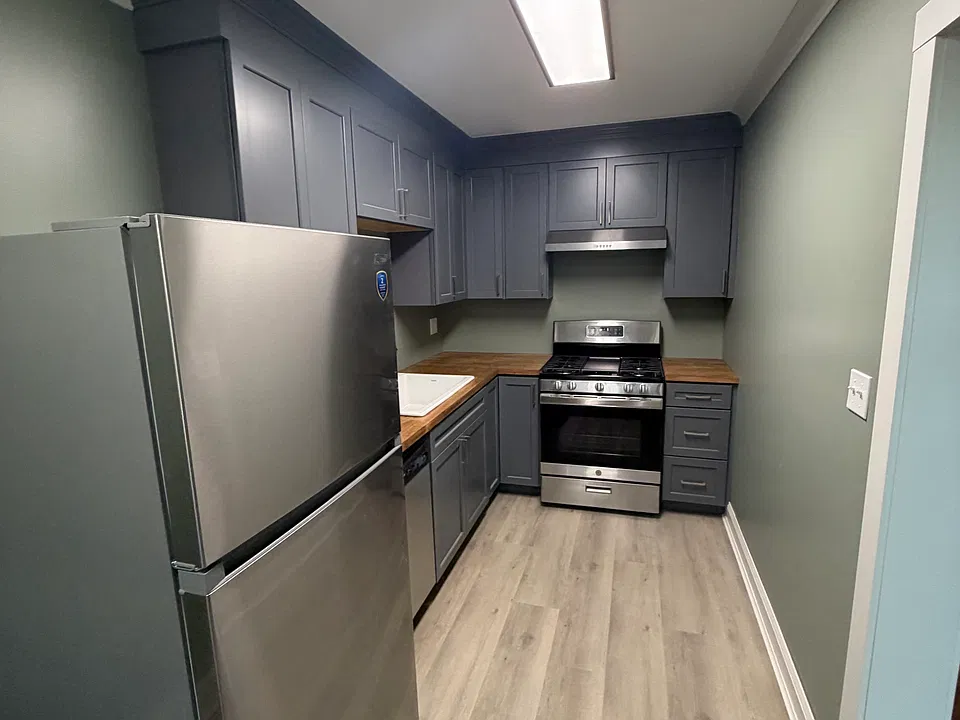16 S 27th St #8