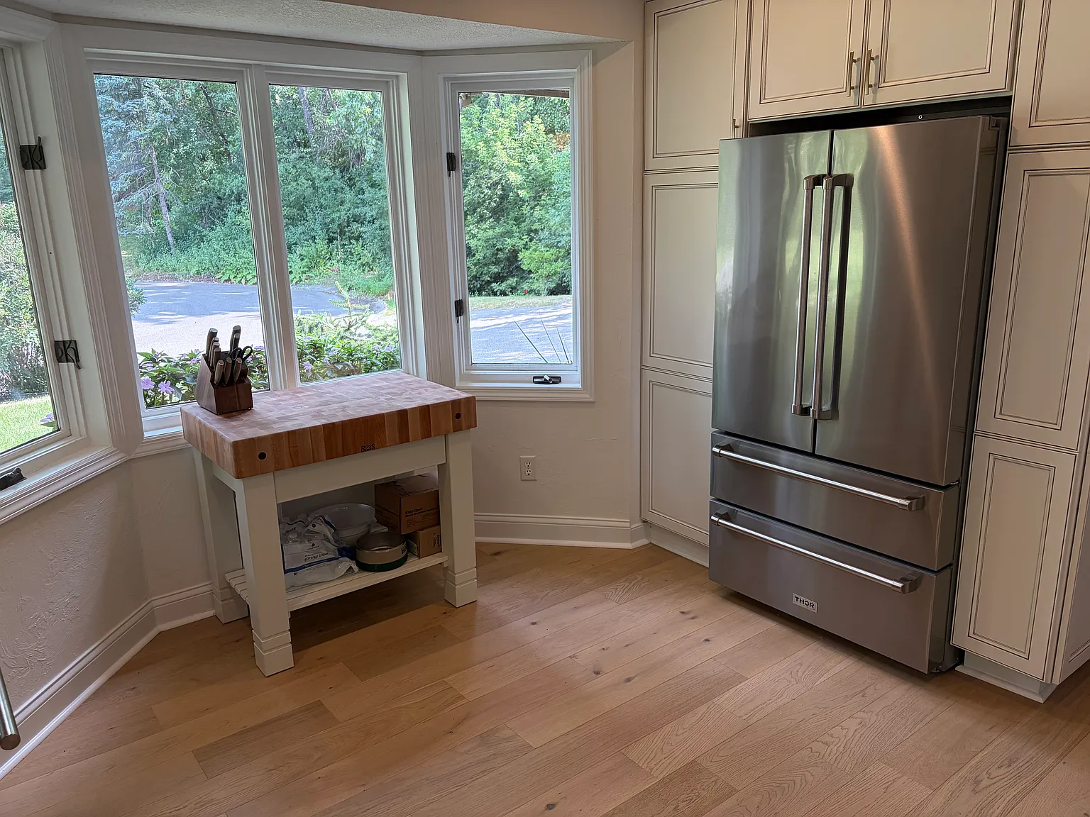 3 bed, 2107 sqft, $4,250 — Photo 3