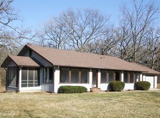 18719 Green Rd, Harvard, IL 60033