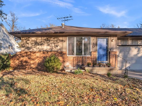 210 S Lincoln St, Hillsboro, KS 67063