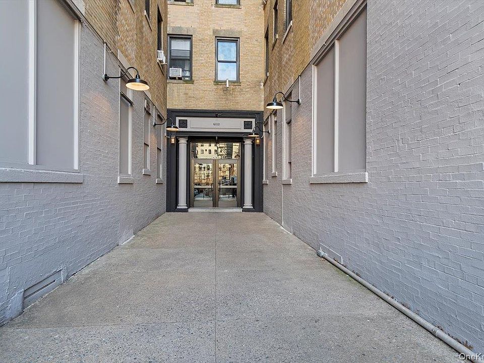 1st image of 4260 Broadway #604
