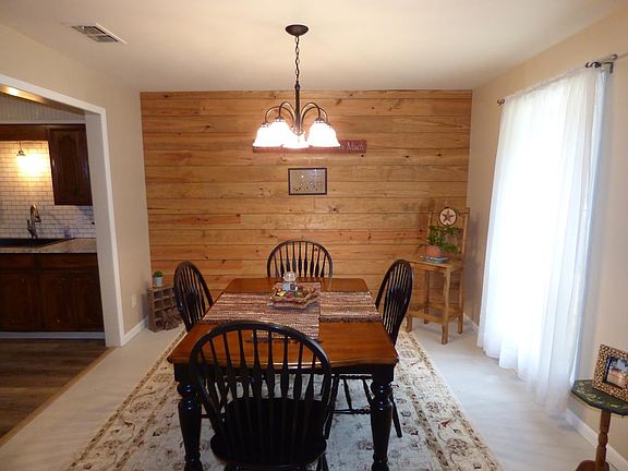 4th image of 431 County Road 2051