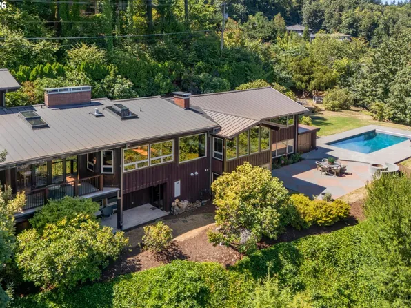 265 NW Royal Blvd, Portland, OR 97210