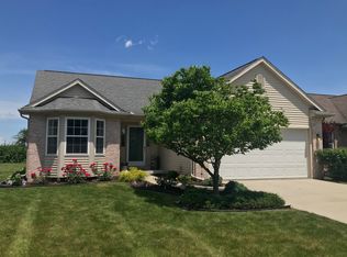 6954 Longwater Dr, Maumee, OH 43537