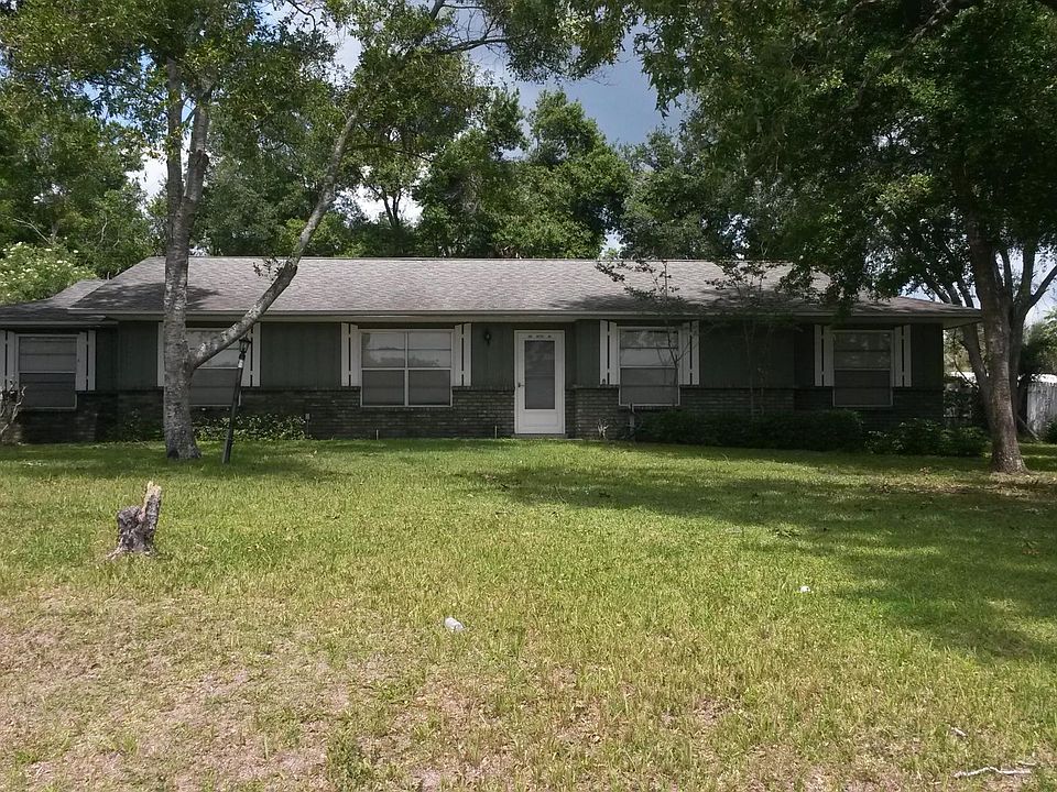 Nice clean, well cared for home on huge corner lot!