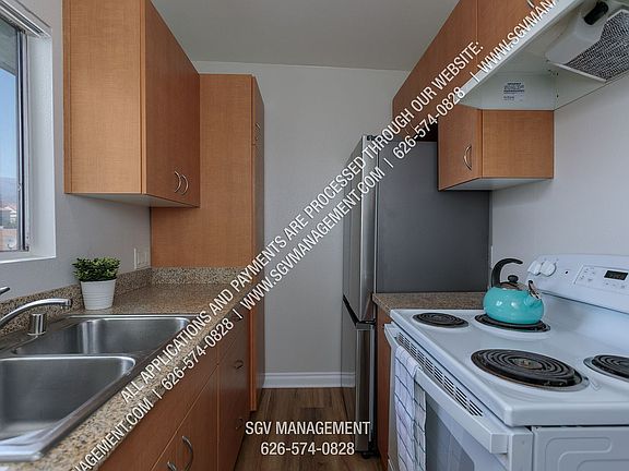 3rd image of 1404 Highland Ave #15