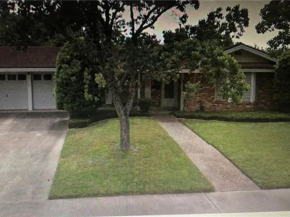 4914 Trinity Dr, Corpus Christi, TX 78411