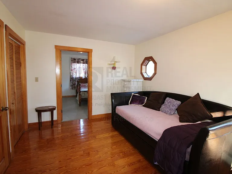 163 Winnacunnet Rd — Photo 25