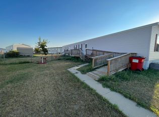121 Venus St, Pierre, SD 57501
