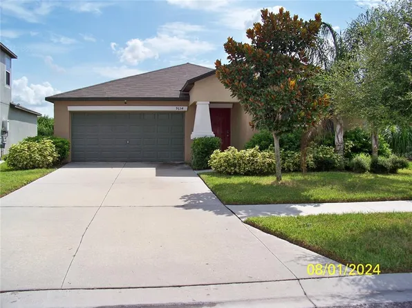 9654 Channing Hill Dr, Ruskin, FL 33573