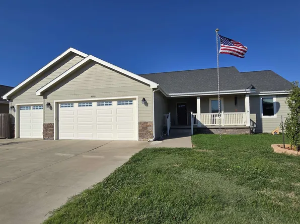 4605 Van Buren Dr, Hays, KS 67601