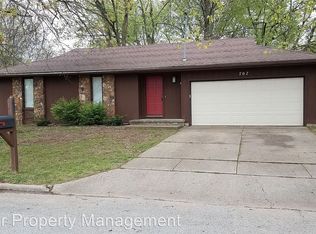 707 W Downing St, Springfield, MO 65807