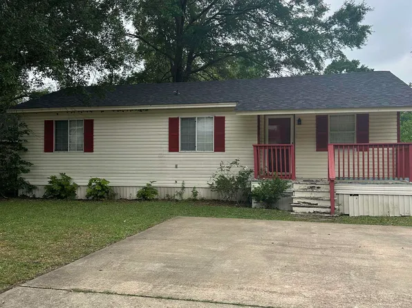 2321 Spruce St, Texarkana, TX 75501