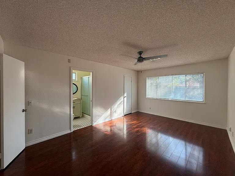 43060 N Larwood St — Photo 15